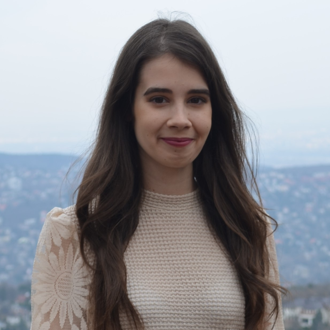 Komjáthy Zsófia